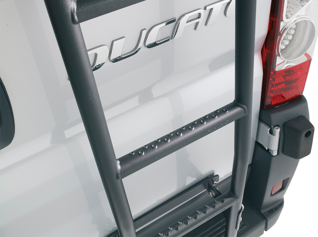 Rear-Door-Ladder-Tread-Plates
