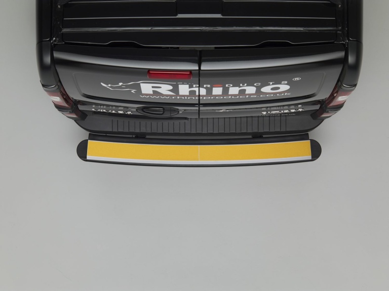 Vauxhall-Vivaro-ImpactStep-Overhead-e1594114223509